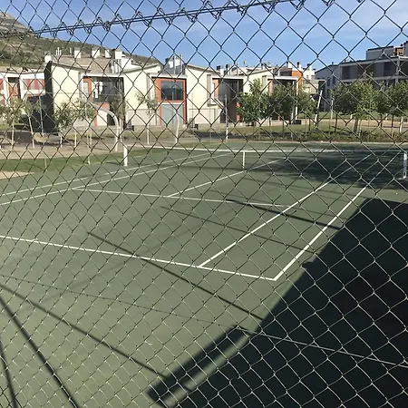 Apartamento Golf Y Nieve Sabiñánigo