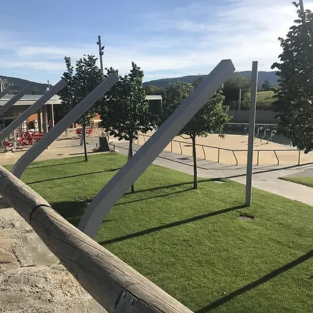 Golf Y Nieve Apartmán Sabiñánigo